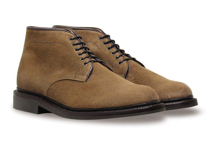 SANDERS DANIEL CHUKKA SUEDE BOOTS - SNUFF BROWN